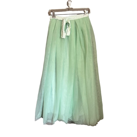 J. Crew cool mint tulle ball skirt. Size 0 - Picture 4 of 16